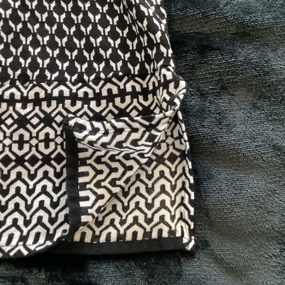 J. Jill women’s black/white blouse, size L, short sleeves, 100% rayon - Picture 5 of 11